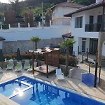 Vila Andrea Rogachevo